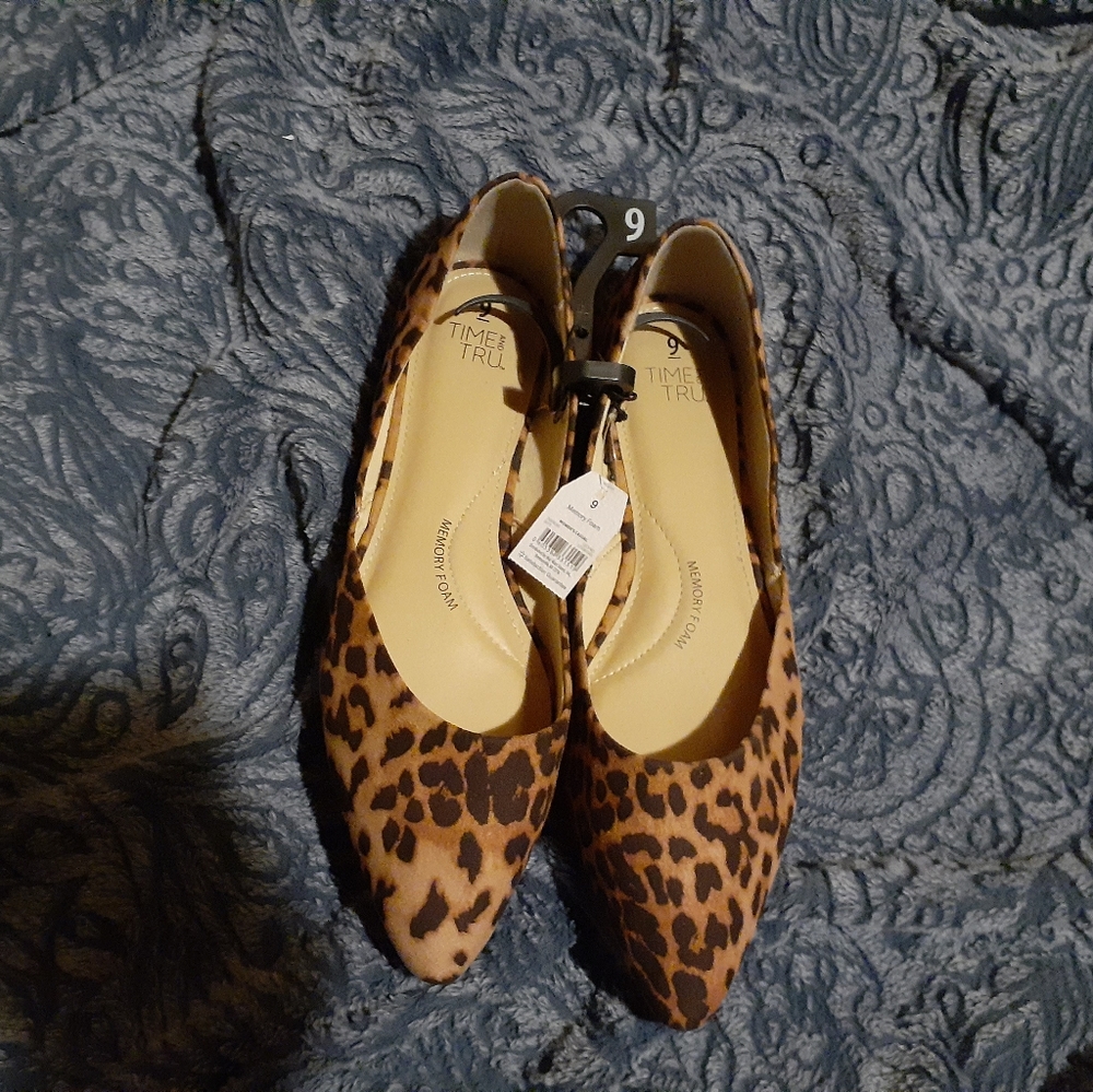 Lepord print flats